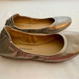 Lucky Brand Gold ballet flats. Size 8
